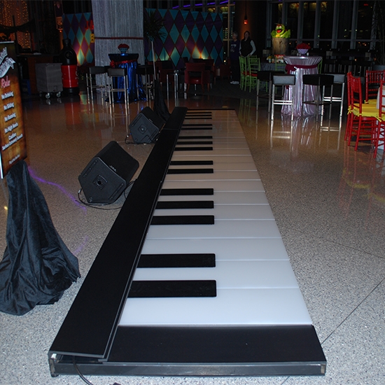 Piano, walking piano, fun decor, rental decor, rental, advanced productions